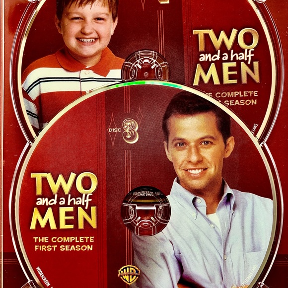 A NEW 4-DVD SET OF THE 1ST FULL SEASON OF TWO & 1/2 MEN! - Picture 3 of 9